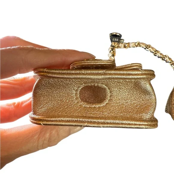 Chanel Metallic Gold Quilted Mini Bag Duo - Picture 5 of 10